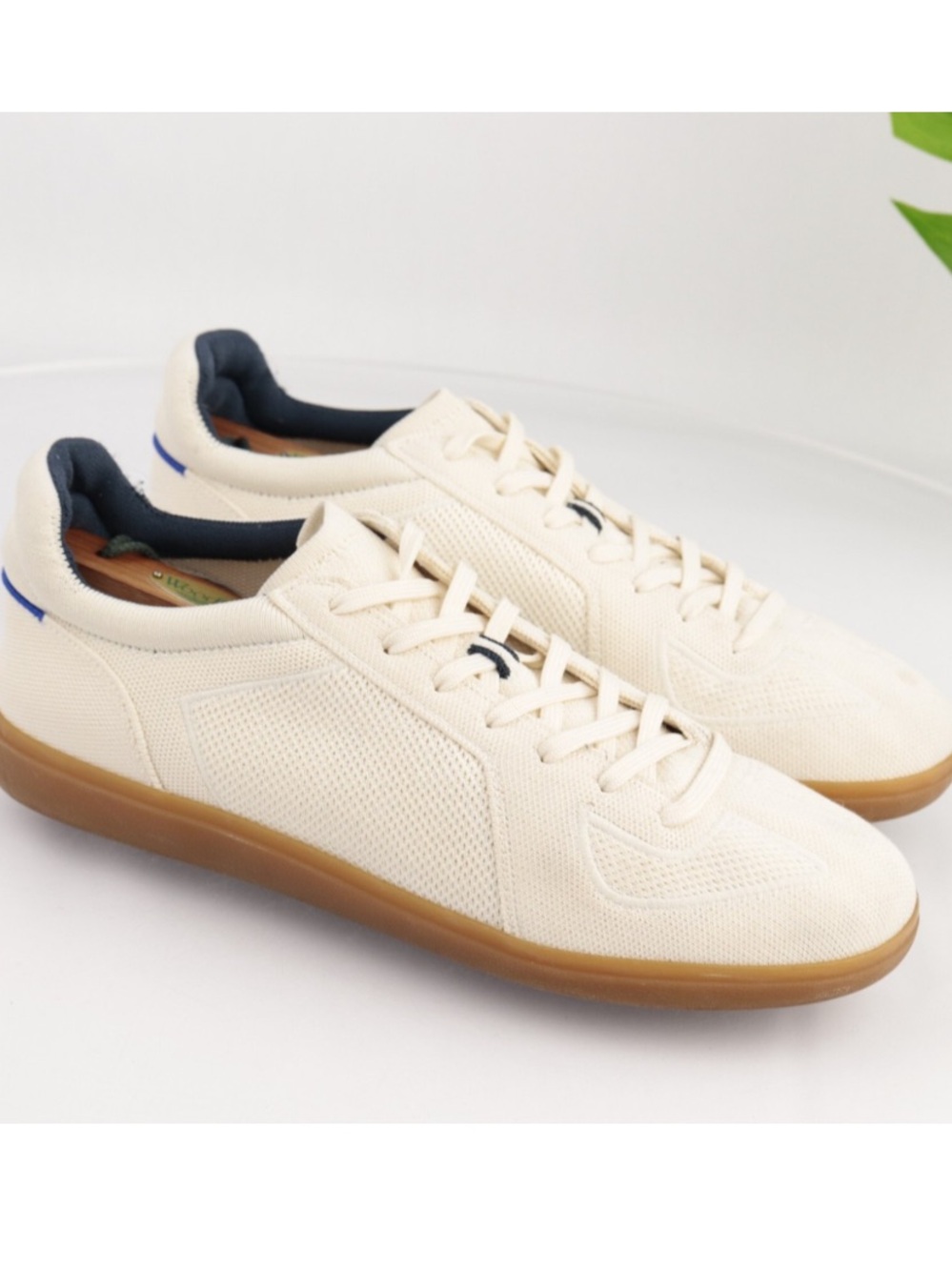 Rothys Mens RS01 Sneaker Size 12 Bone White Knit Lace Up Travel Shoe Casual